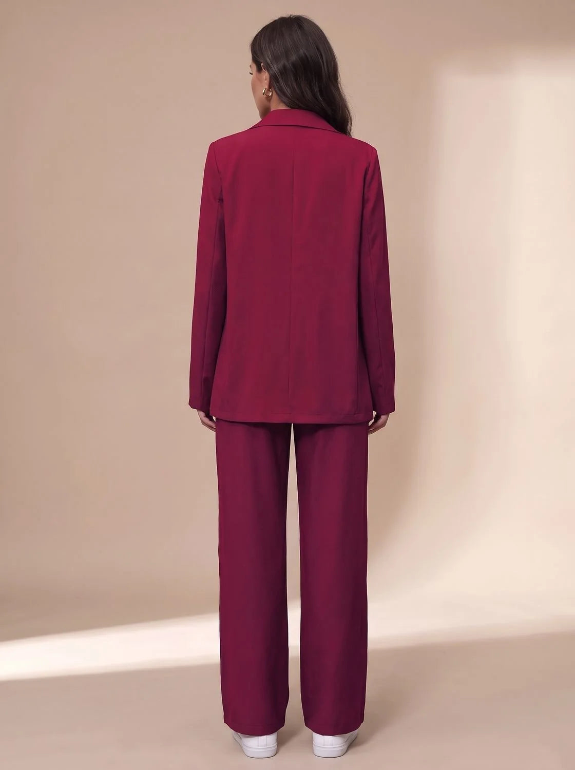 Clara | Damen Taillierter Zweireihiger Hosenanzug mit Weiter Hose, Burgundy 3